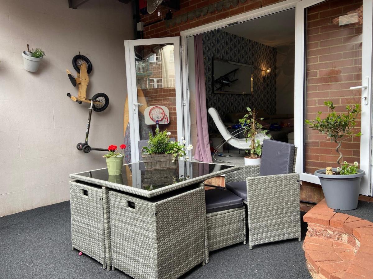 Loveliest Homes Paignton - Casa Marina - 3 Bed, 2 Bathroom House, Balcony, Parking Exterior foto