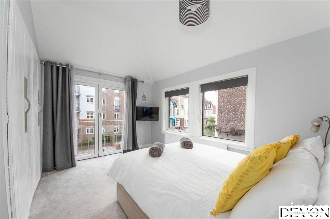 Loveliest Homes Paignton - Casa Marina - 3 Bed, 2 Bathroom House, Balcony, Parking Exterior foto